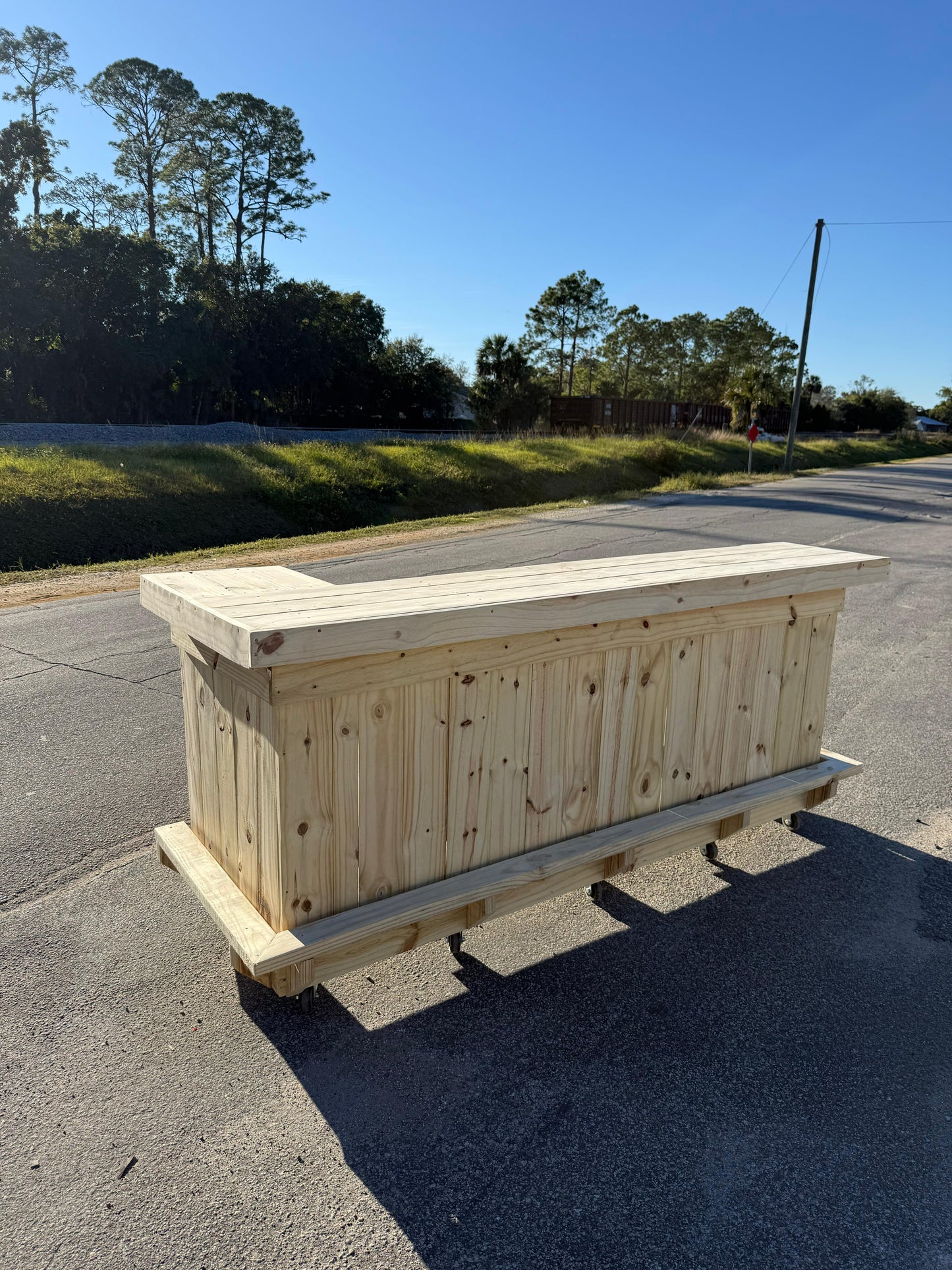 π386-346-5172 | 9ft L on Right (bartenders perspective) - Bartender Station, 1x Shelf, Footrest (all)