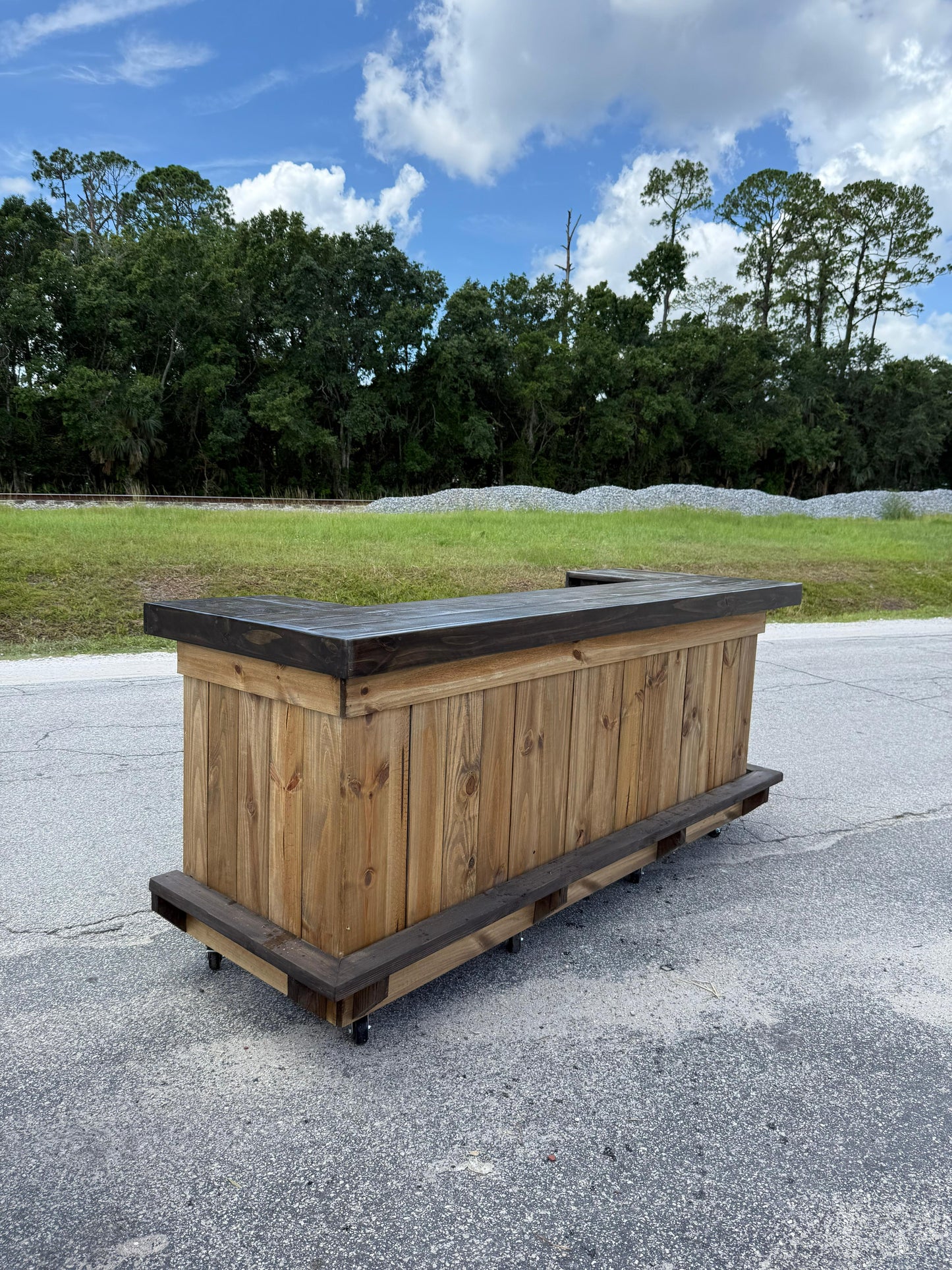 8FT U-Shaped Outdoor Tiki Bar | Perfect for Patios & Backyards