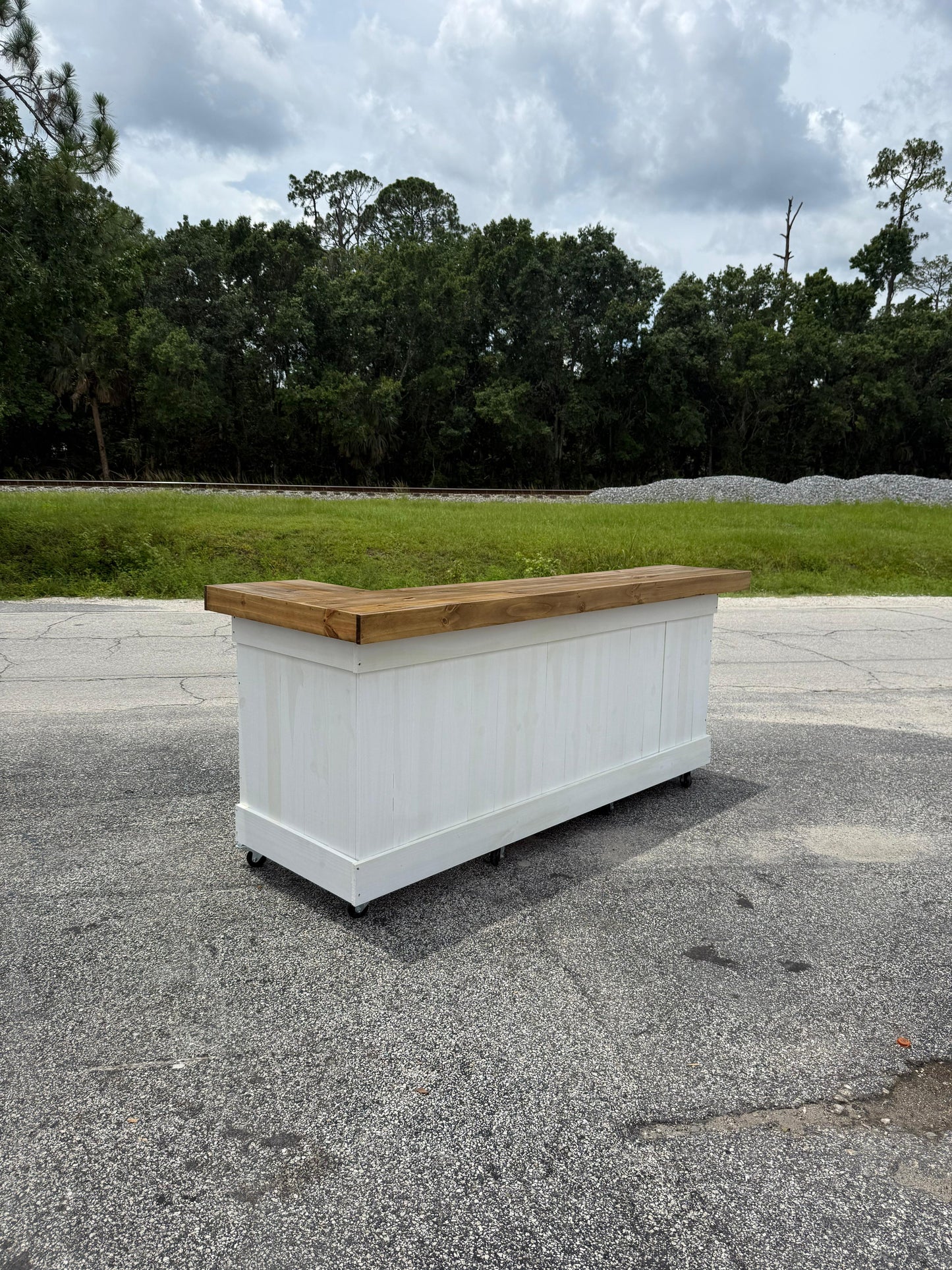 8x4 L-Shaped Outdoor Bar | Handcrafted by Nick's Tiki Bars